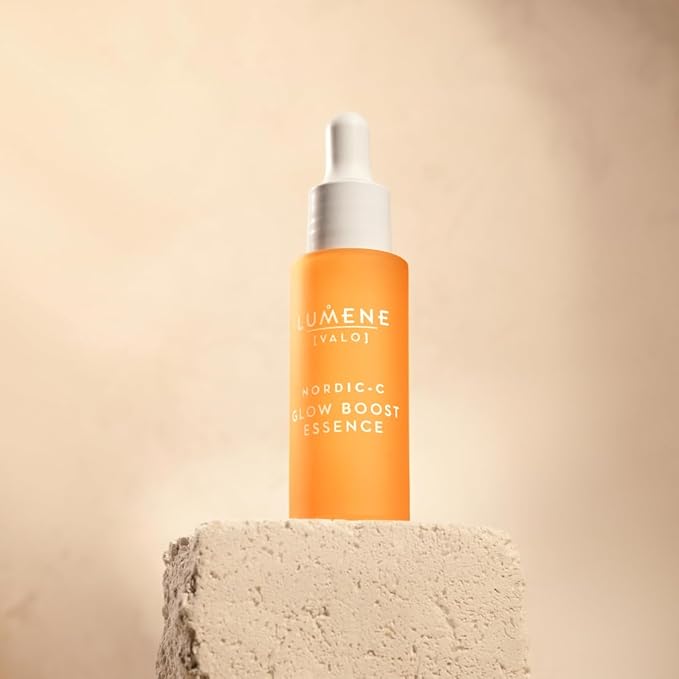 Lumene Nordic-C [Valo] Glow Boost Essence Serum for Face, Glow Up Vitamin C Serum with Hyaluronic Acid and Antioxidants, Enhancing Skin Hydration, 1 fl oz