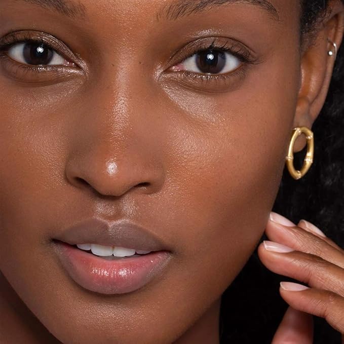 ILIA - Super Serum Skin Tint SPF 40 | Non-Comedogenic, Vegan, Lightweight to Help Against Blue Light, + Pollution while Hydrating, Smoothing, + Refining (Miho ST17, 1 fl oz | 30 ml)